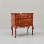 1039 9187 CHEST OF DRAWERS